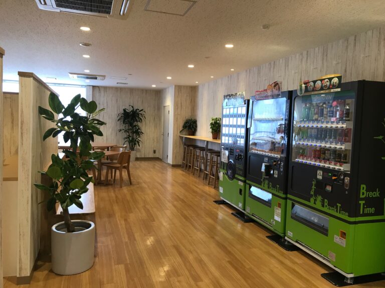 Jプロ町屋ビル_共用部リフレッシュルーム1